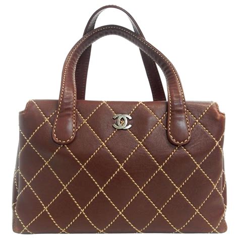 sac chanel vintage marron